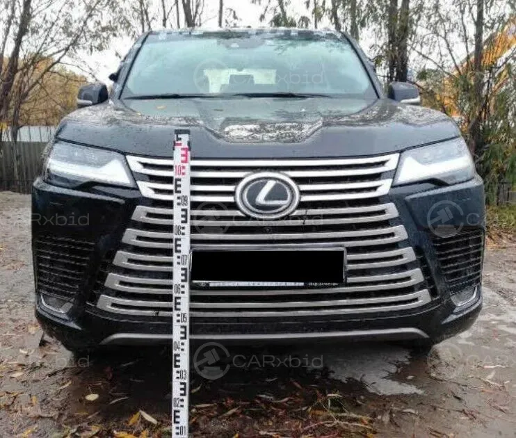 Lexus LX 2022